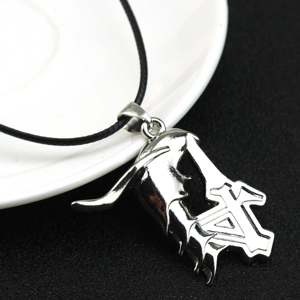 Bleach Ulquiorra Cifer & Kurosaki Ichigo Broken Masks Necklace Chain/Keyring/Pendant (Variants Available)