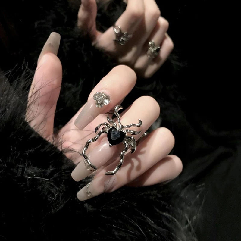 Anime HunterxHunter Phantom Troupe Black Heart Spider Web Opening Finger Rings